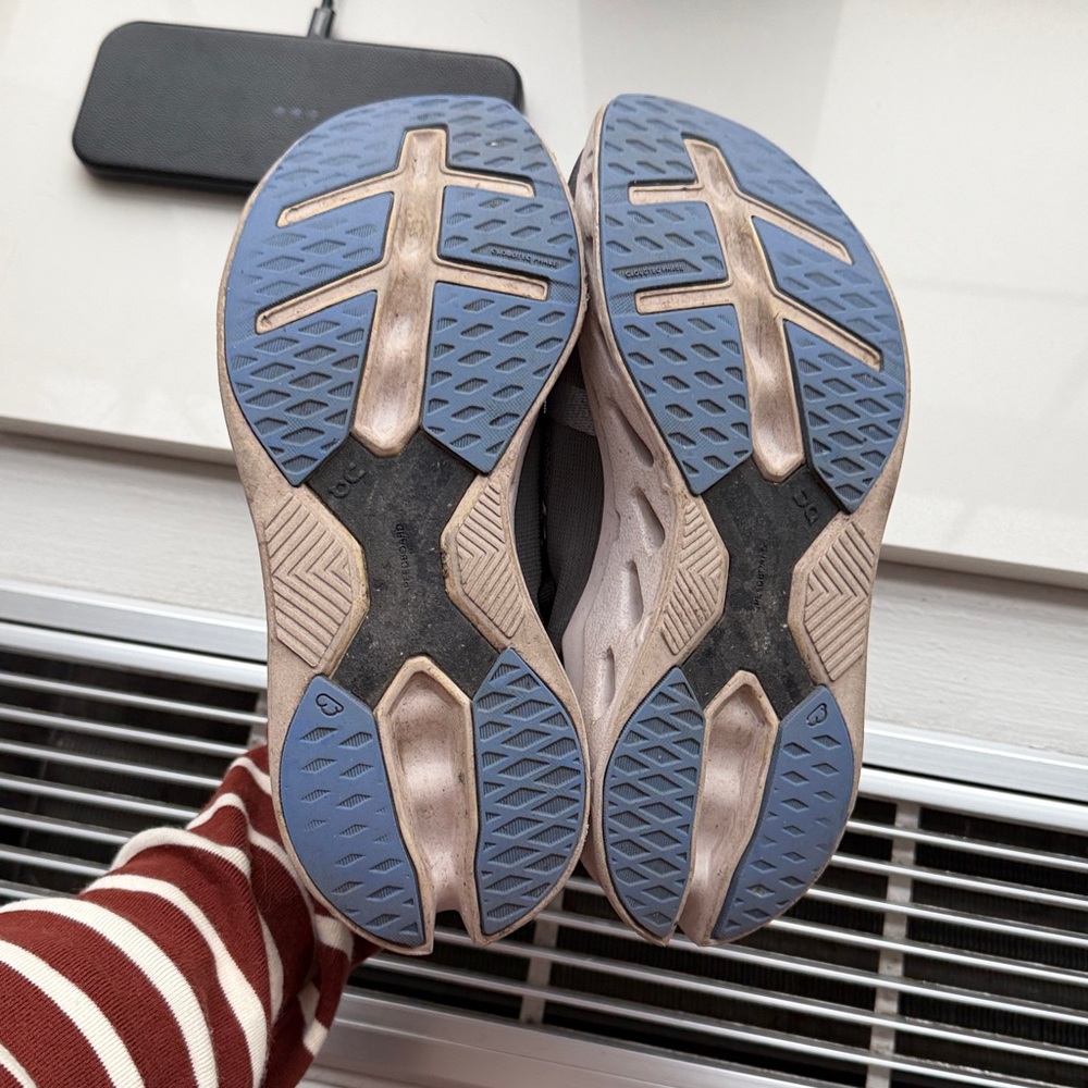 On Cloud Cloud Eclipse Running Shoes - image 3